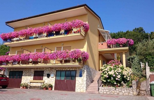 Donji Kraj Cabin | Holiday room with sea view