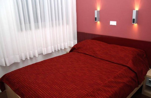 Velika Gorica Hotel | Hotel ∙ 8 guests
