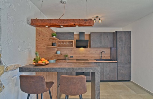 Marusici House | House 2140/49224 (Istria - Momjan), 16000m from the beach