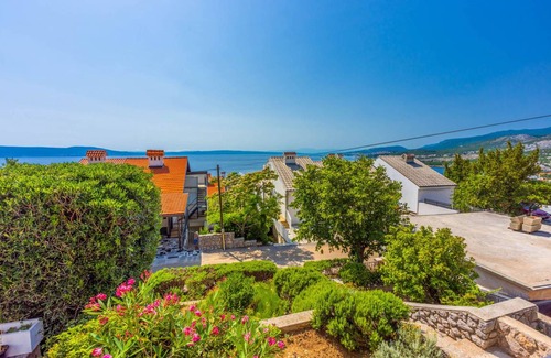 Klenovica House | House ∙ 3 bedrooms ∙ 6 guests