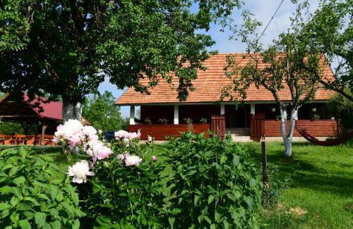 Rakovica Apartment | House Luna