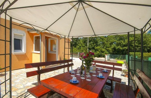 Nova Vas House | House Nevenka