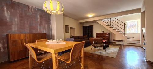 Stari Grad House | House Stone house Skor