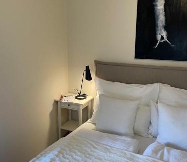 Stari Grad Apartment | KLARA Hopper Apartment, old town house, SEA VIEW