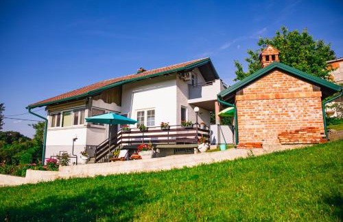 Varazdinske Toplice Apartment | KUĆA ZA ODMOR JURINO GNIJEZDO