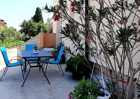 Kavran Apartment | Lennida Studio Apartman with free parking