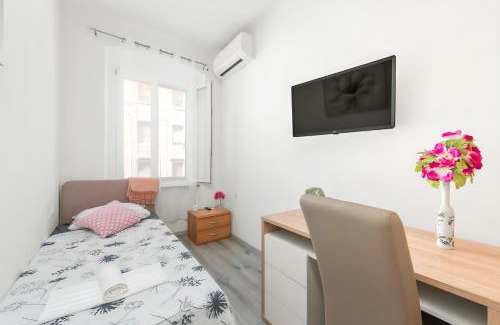 Rijeka House | Little flower in city center