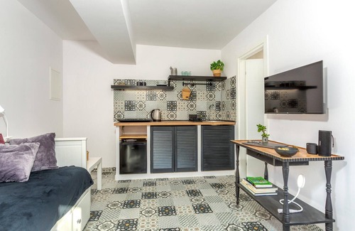 Bogovici Apartment | Look forward to a wonderful vacation in this comfortable vacation apartment.