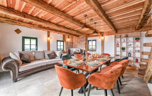 Varazdinske Toplice House | Lovely Home In Lestakovec With Kitchen