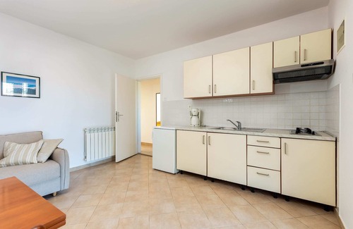 Vrvari Apartment | Lovely House LINDI in Poreč- One-bedroom apartment