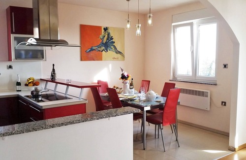 Icici Apartment | Luxurious penthouse suite with sea view