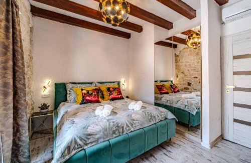Milna (Brac) Villa | Luxury Villa Unikat with Seaview & Jacuzzi