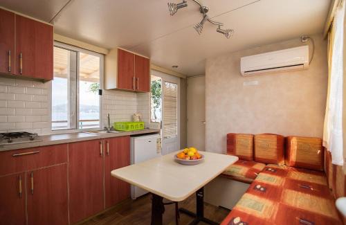 Biograd na Moru House | Mobile home Frangipani 4