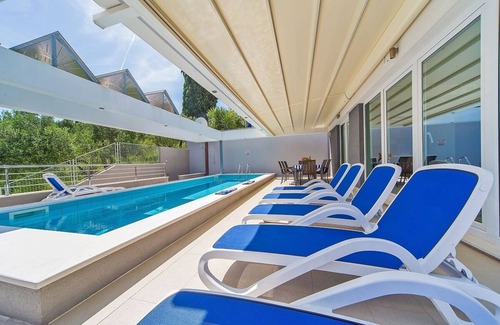 Dubrovnik Villa | Modern & Spacious Villa, Private Pool, Magnificent Views in the Desirable Lapad Area of Dubrovnik!