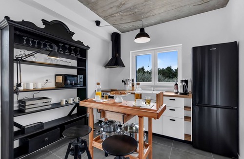 Zaostrog Villa | Modern villa, heated pool, 3 bedrooms+3 bathrooms, playground, quiet location,