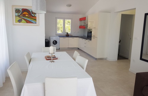 Razanj Villa | New Seafront Villa Hrvatska