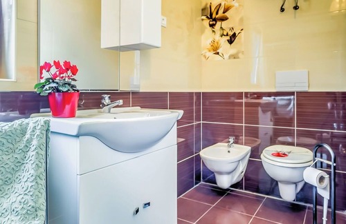 Tar-Vabriga Apartment | Nice apartment for 2 guests with pool, WIFI, A/C, TV, pets allowed and parking