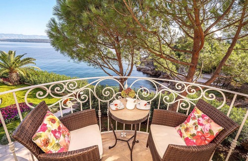 Vantacici Apartment | Nice apartment in Porat - Malinska