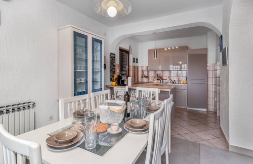 Dramalj House | Nice home in Dramalj with WiFi