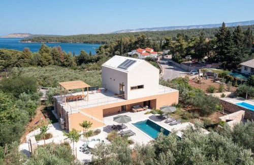 Stari Grad Villa | Nine Olives Hvar