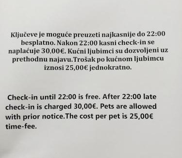 Zagreb Apartment | Nova Galerija West App MARY - parking in garage