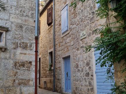 Stari Grad Apartment | Old Town Boutique House