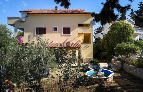 Stari Grad Apartment | One bedroom apartment with balcony Stari Grad, Hvar (A-22629-d)