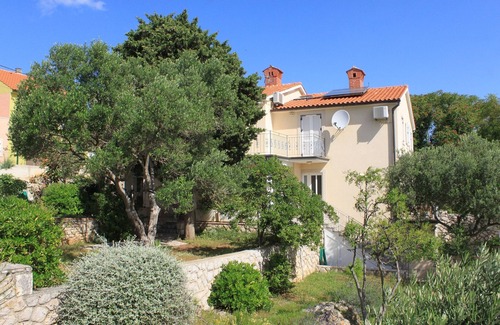 Nerezine Apartment | One bedroom apartment with terrace Nerezine, Lošinj (A-2518-c)