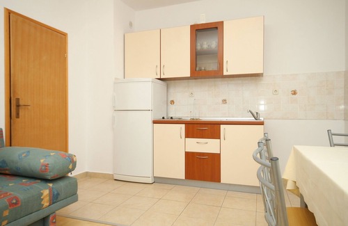 Soline Apartment | One bedroom apartment with terrace and sea view Cove Soline, Dugi otok (A-448-b)