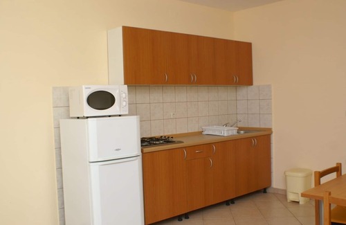 Kustici Apartment | One bedroom apartment near beach Kustići, Pag (A-4087-f)