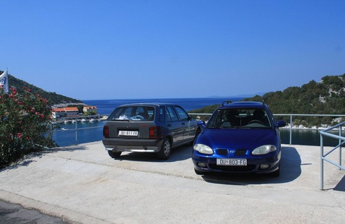 Zaklopatica Apartment | One bedroom apartment near beach Zaklopatica, Lastovo (A-8347-b)