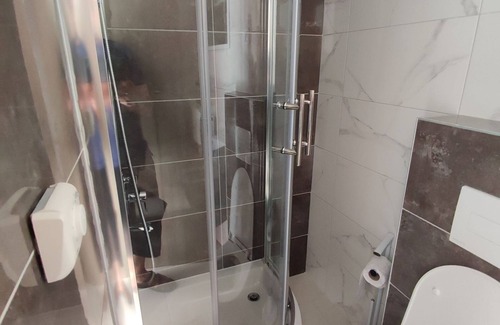 Betina Apartment | One bedroom apartment with terrace and sea view Betina, Murter (A-21840-a)