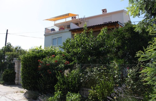 Bozava Apartment | One bedroom apartment with terrace Božava, Dugi otok (A-8100-b)