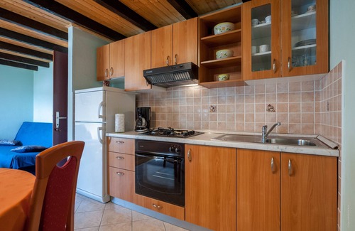 Bozava Apartment | One bedroom apartment with terrace and sea view Božava, Dugi otok (A-8124-c)