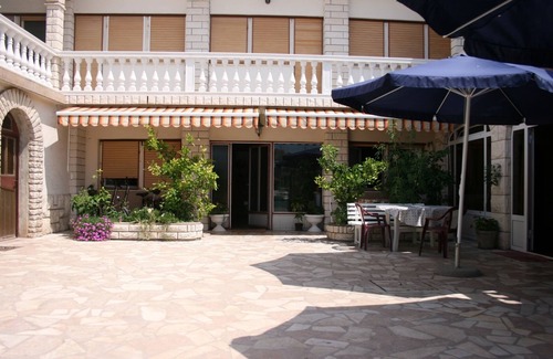 Jezera Apartment | One bedroom apartment with terrace and sea view Jezera, Murter (A-5123-b)