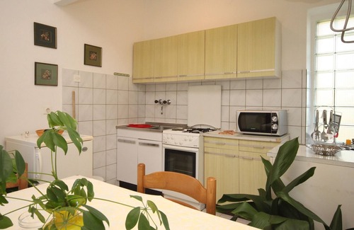 Batalaza Apartment | One bedroom apartment with terrace Ugljan (A-348-b)