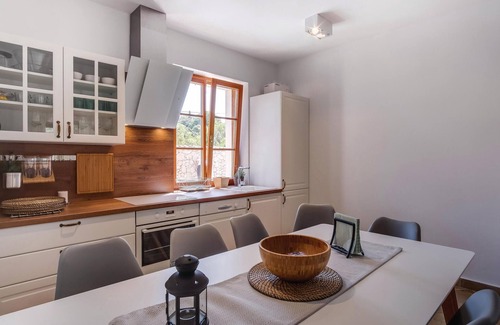 Mali Losinj House | Pet friendly home in Sveti Jakov