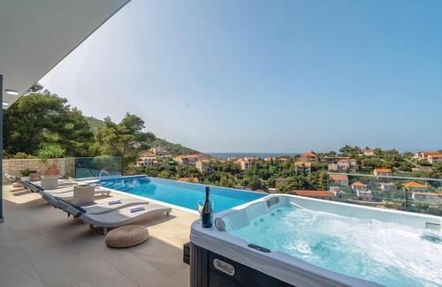 Prigradica House | Pet friendly home in Prigradica