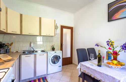 Vinez House | Pet friendly home in Labin with WiFi