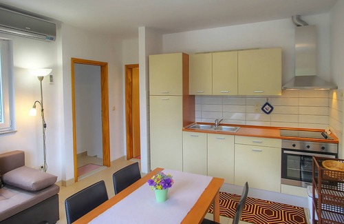 Susica Apartment | Private sea view apartment in Murter - beach, large terrace, parking, wi-fi
