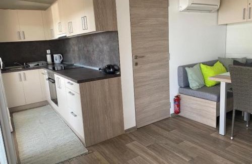 Drage House | Ra, cozy familly place, free parking, near beach, in Kamp Maslina Drage