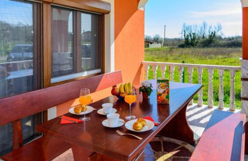 Loborika Apartment | Relaxing apartment Josip - peaceful area