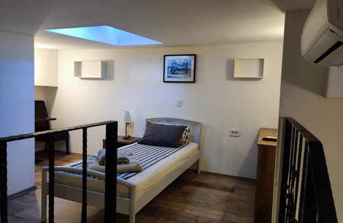Gruz House | Rooms Baza - Duplex Single Room No.10