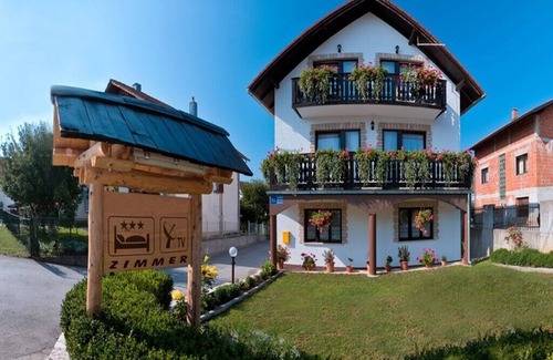 Grabovac Apartment | Rooms Ilija, (10770), Rakovica, hr