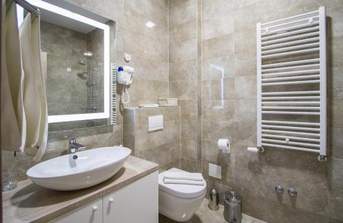 Velika Gorica Hotel | Royal Airport Hotel