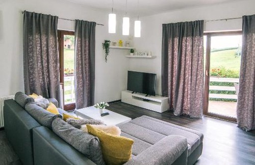 Rakovica Apartment | Royal