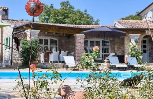 Jehnici Villa | Rustic villa Karim with pool in Porec