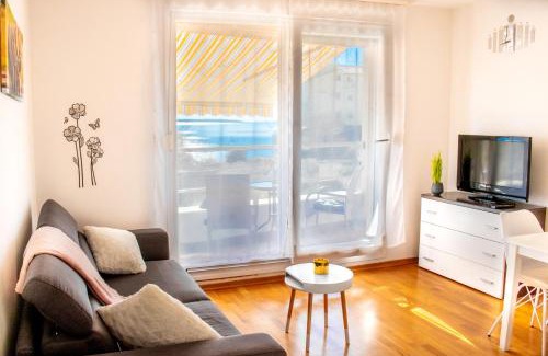 Znjan Apartment | Sea View Apartment