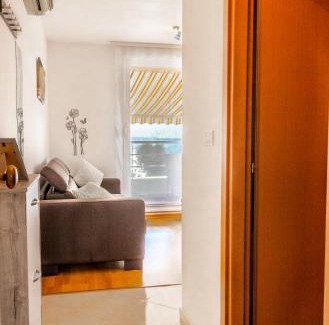 Znjan Apartment | Sea View Apartment