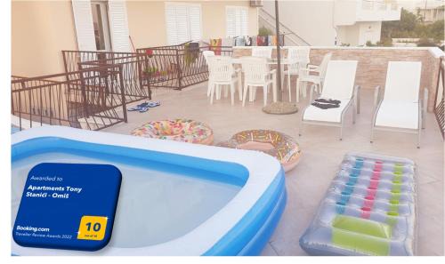 Stanici Apartment | Seaview Family Apartment with Grand Terrace